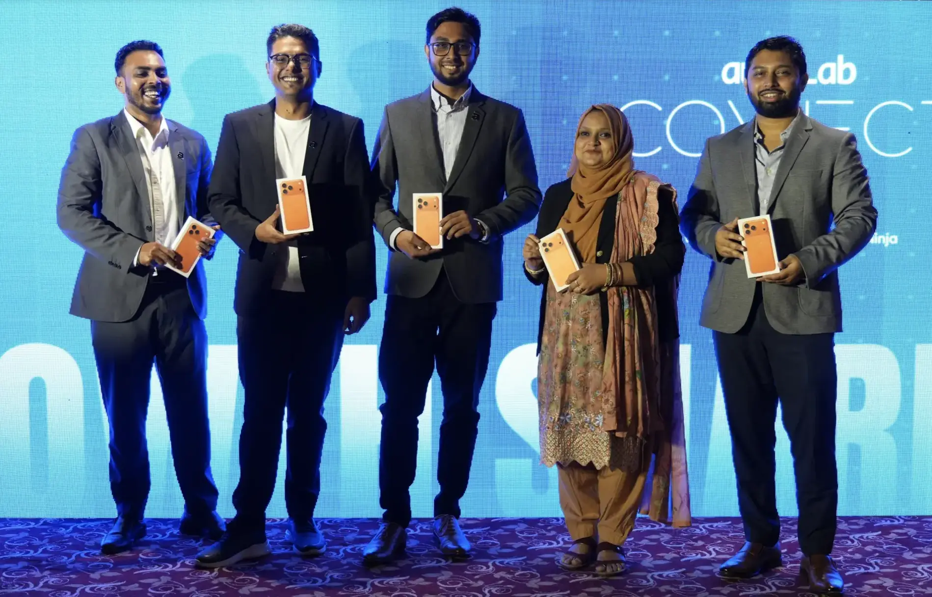 iPhone 17 Pro Max giveaways for lonng-term contribution