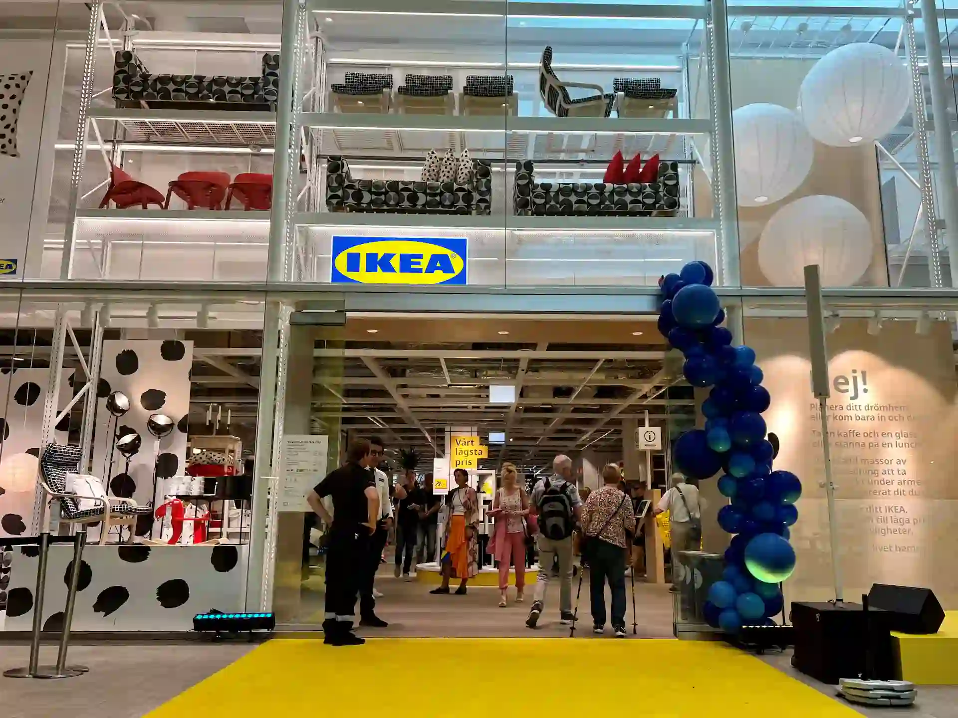 IKEA, 1.3 billion, billie chatbot, interior design service